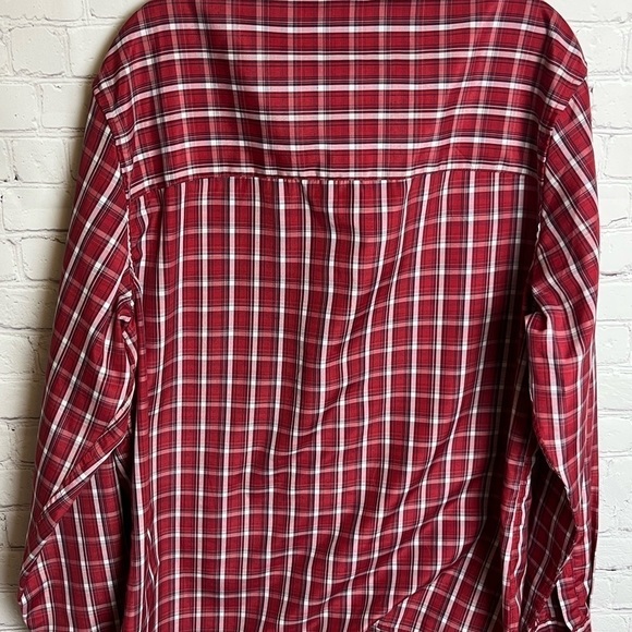 TWO Ocean & Coast Classic Button Down Shirts - Picture 4 of 13